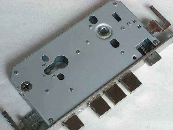 张北24小时上门开锁公司